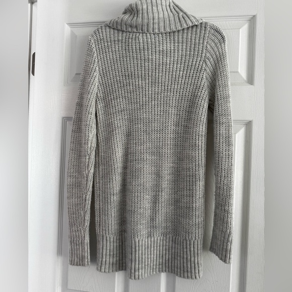 Maurices Cable Knit Cowl Sweater Tunic Grey size S NWOT - Picture 6 of 6